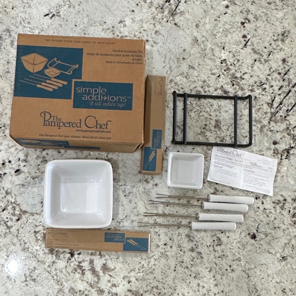 Pampered Chef Simple Additions Fondue Set - Picture 2 of 16